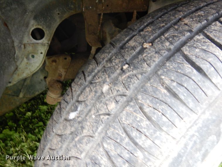 image for item GY9057 1989 Dodge Ram 50  pickup truck