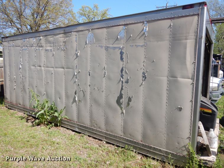 image for item GY9090 21'L x 8'W box bed