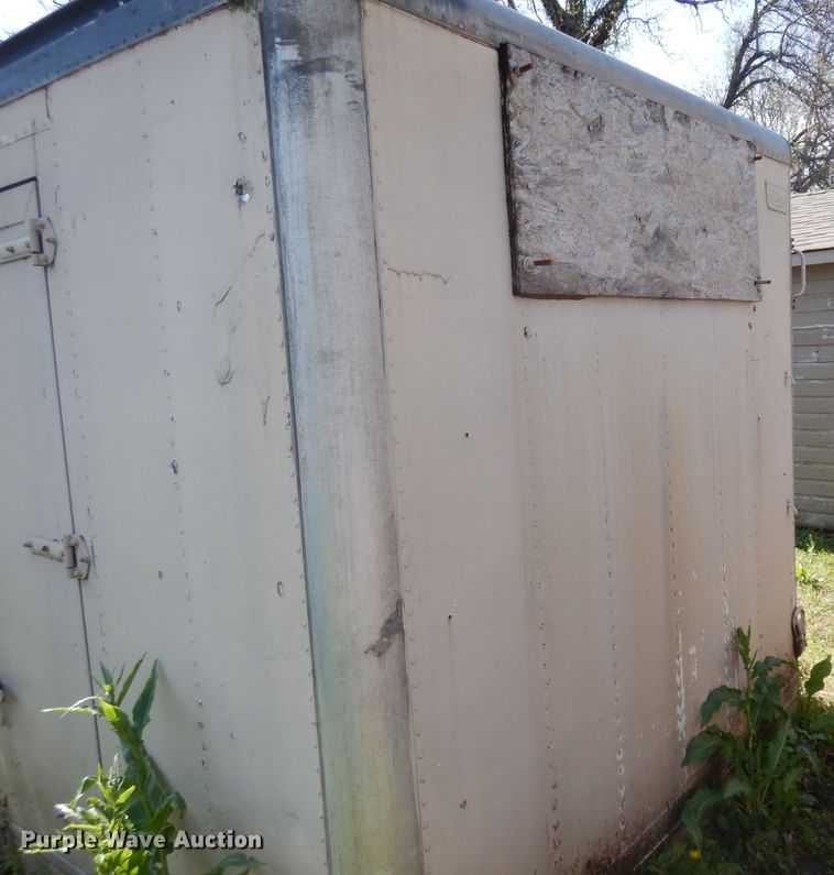 image for item GY9090 21'L x 8'W box bed