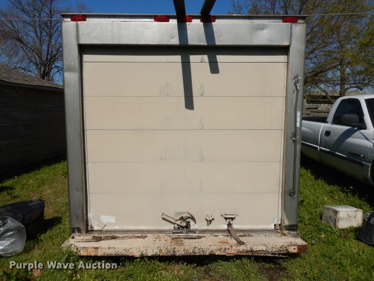 image for item GY9090 21'L x 8'W box bed