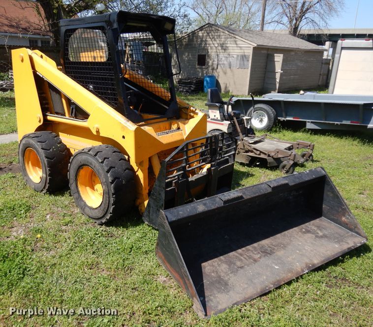 image for item GY9095 1997 Mustang 2070  skid steer loader