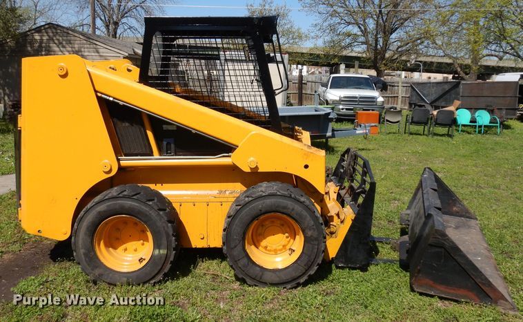 image for item GY9095 1997 Mustang 2070  skid steer loader