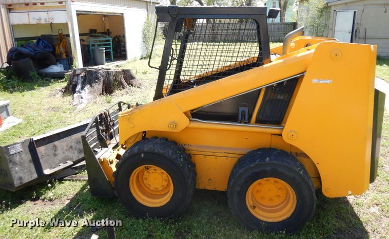 image for item GY9095 1997 Mustang 2070  skid steer loader