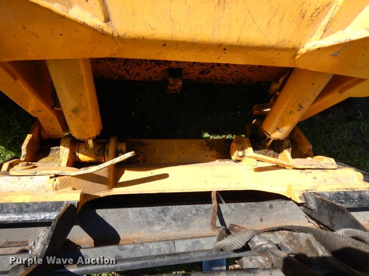 image for item GY9095 1997 Mustang 2070  skid steer loader