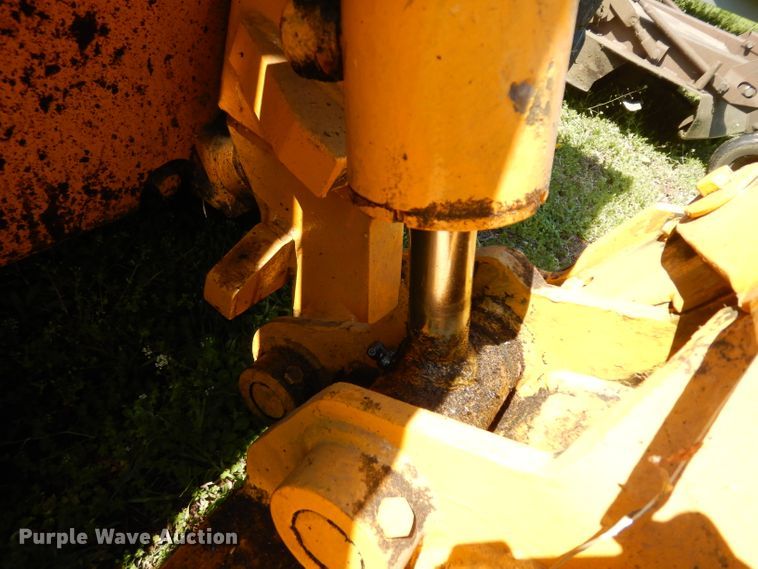 image for item GY9095 1997 Mustang 2070  skid steer loader