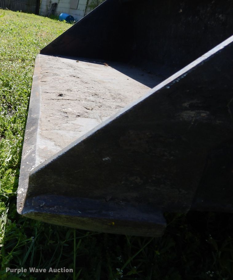 image for item GY9095 1997 Mustang 2070  skid steer loader