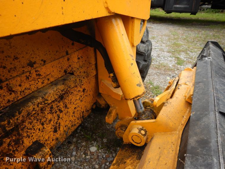 image for item GY9095 1997 Mustang 2070  skid steer loader