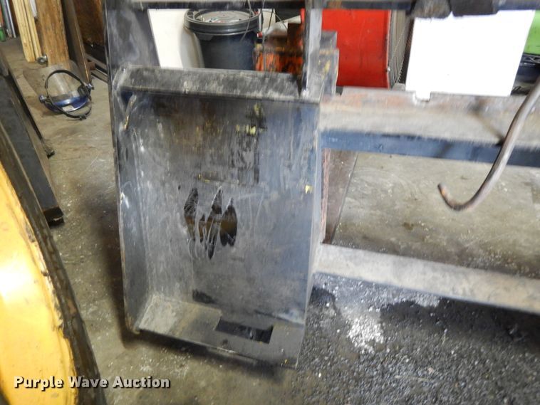 image for item GY9095 1997 Mustang 2070  skid steer loader