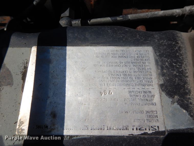 image for item GY9096 1995 Isuzu NPR street sweeper truck