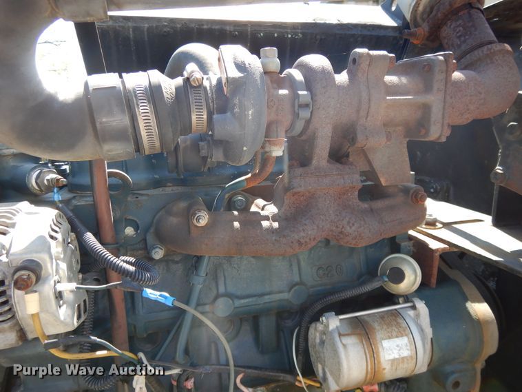 image for item GY9096 1995 Isuzu NPR street sweeper truck