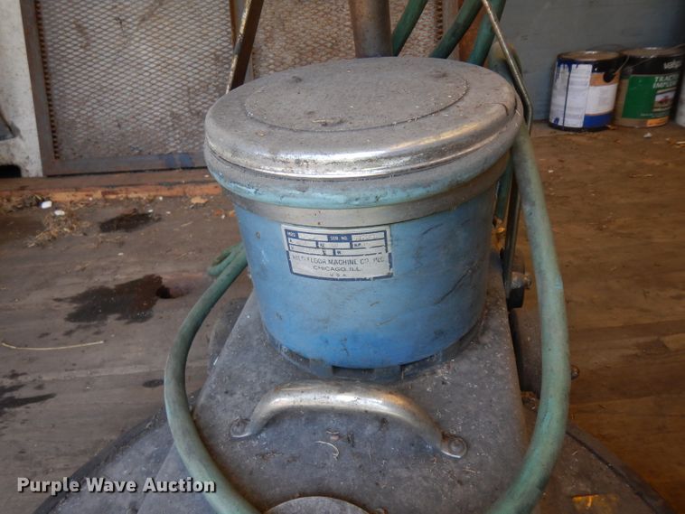 image for item GY9100 Hild floor buffer