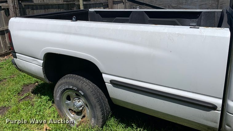 image for item GY9104 1998 Dodge Ram 1500  pickup truck
