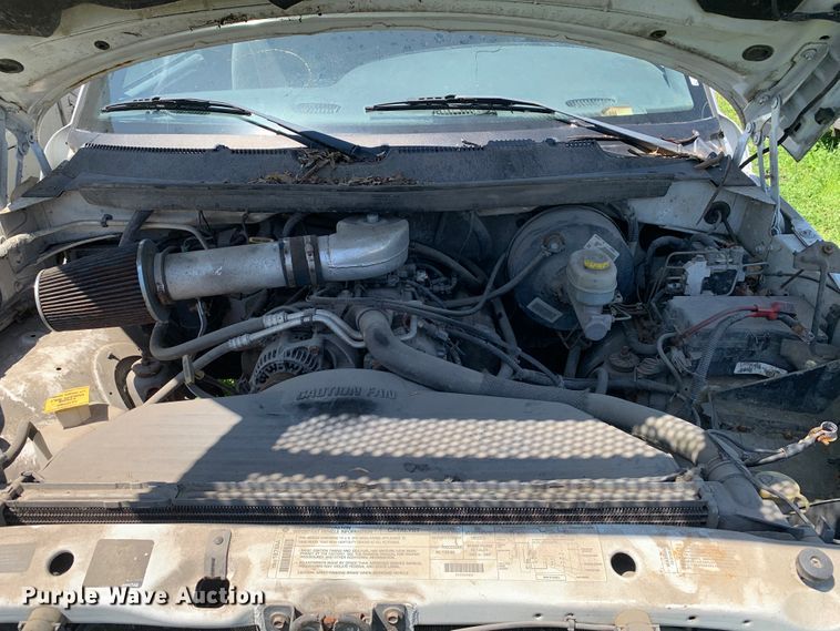 image for item GY9104 1998 Dodge Ram 1500  pickup truck