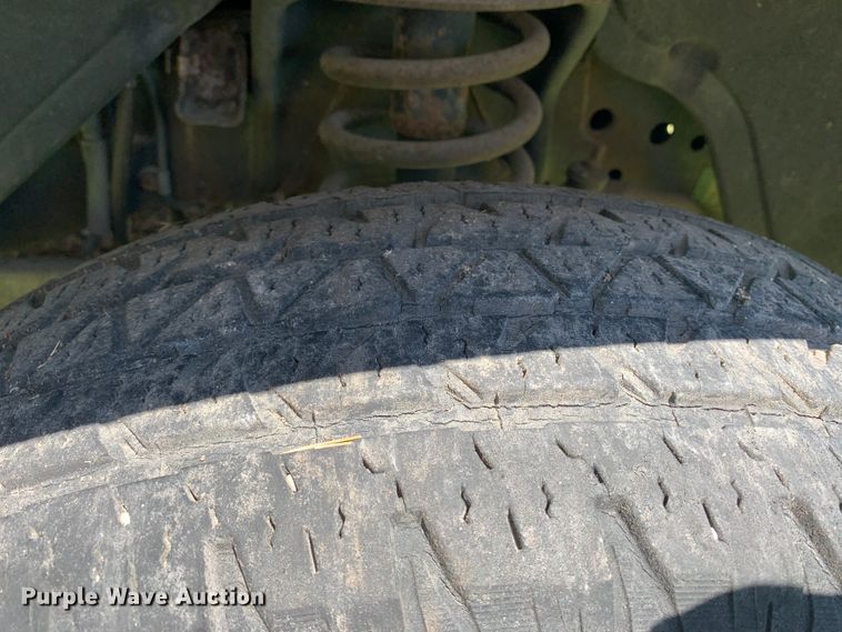 image for item GY9104 1998 Dodge Ram 1500  pickup truck