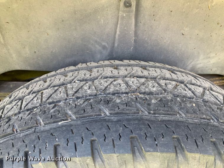 image for item GY9104 1998 Dodge Ram 1500  pickup truck