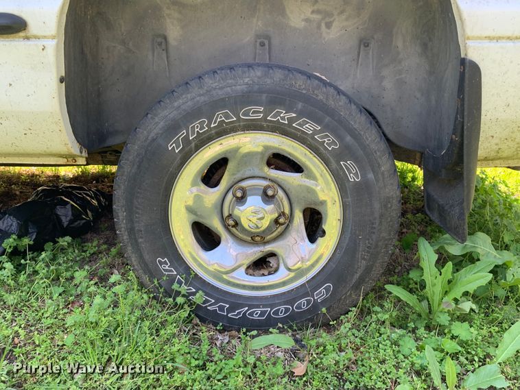 image for item GY9104 1998 Dodge Ram 1500  pickup truck