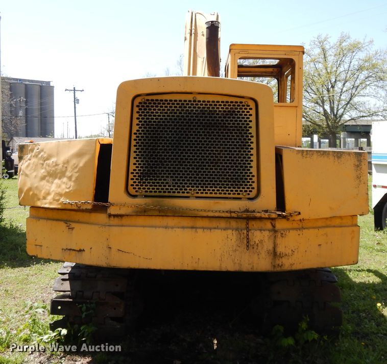 image for item GY9106 John Deere 690 excavator