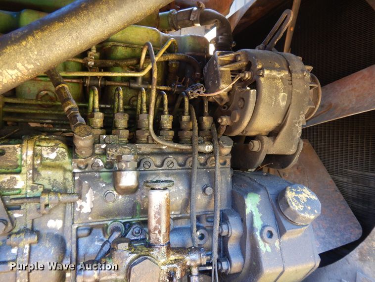 image for item GY9106 John Deere 690 excavator