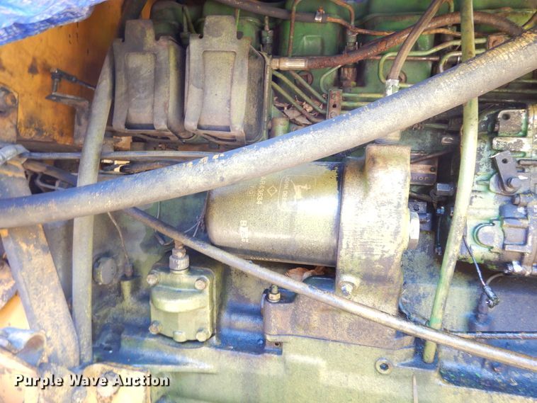 image for item GY9106 John Deere 690 excavator