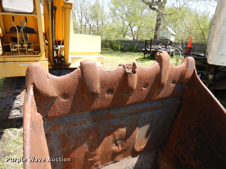 image for item GY9106 John Deere 690 excavator