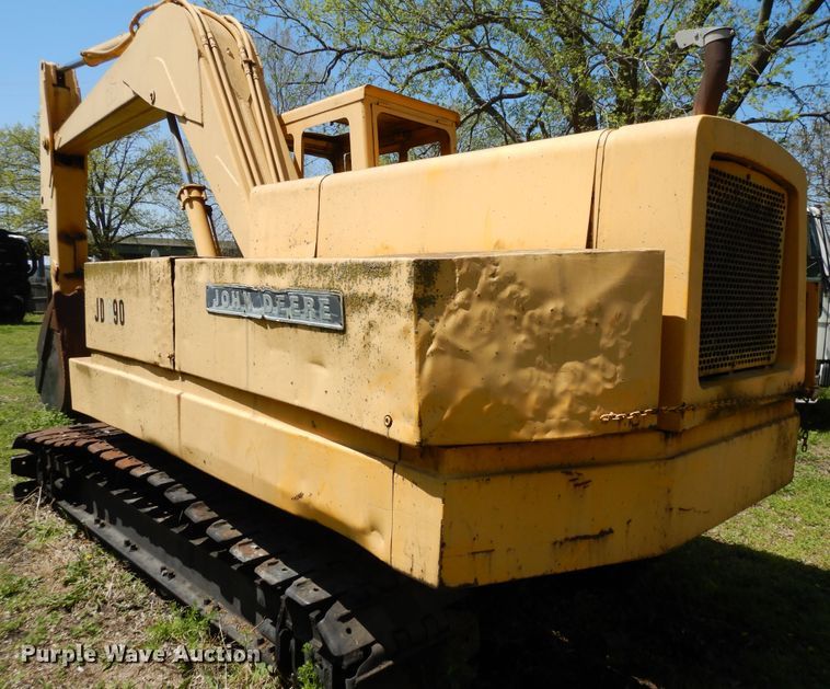 image for item GY9106 John Deere 690 excavator