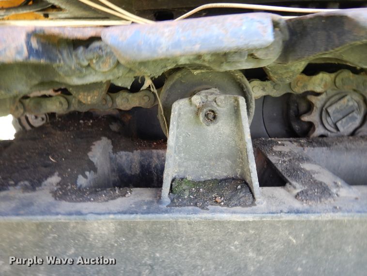 image for item GY9106 John Deere 690 excavator