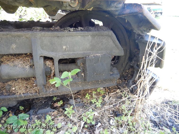 image for item GY9106 John Deere 690 excavator