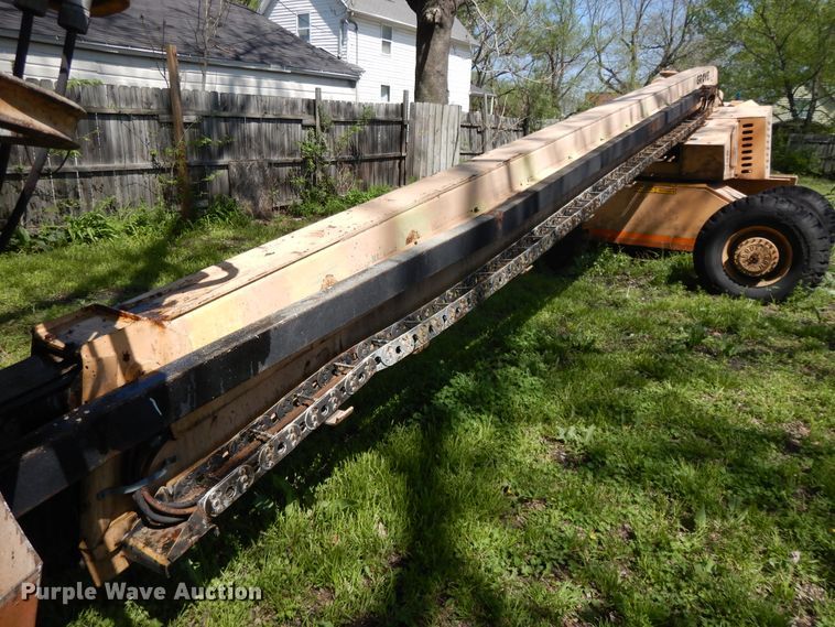 image for item GY9108 Grove MZ90  boom lift