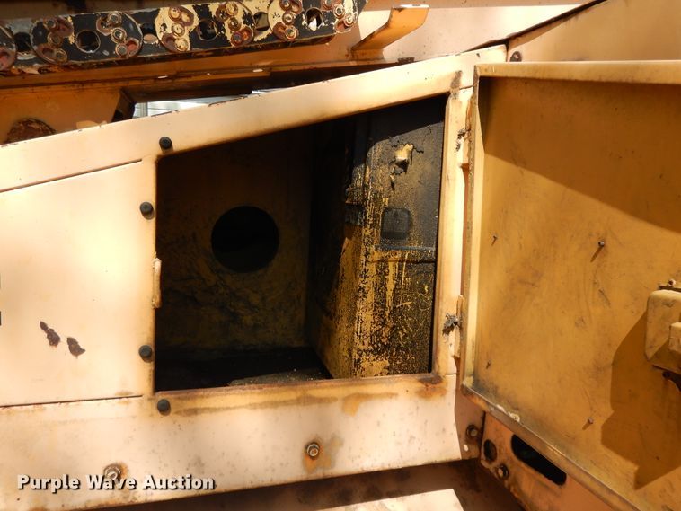 image for item GY9108 Grove MZ90  boom lift