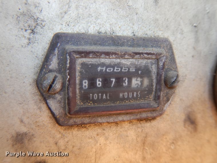 image for item GY9108 Grove MZ90  boom lift