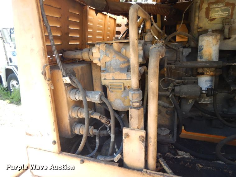 image for item GY9108 Grove MZ90  boom lift