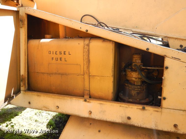 image for item GY9108 Grove MZ90  boom lift