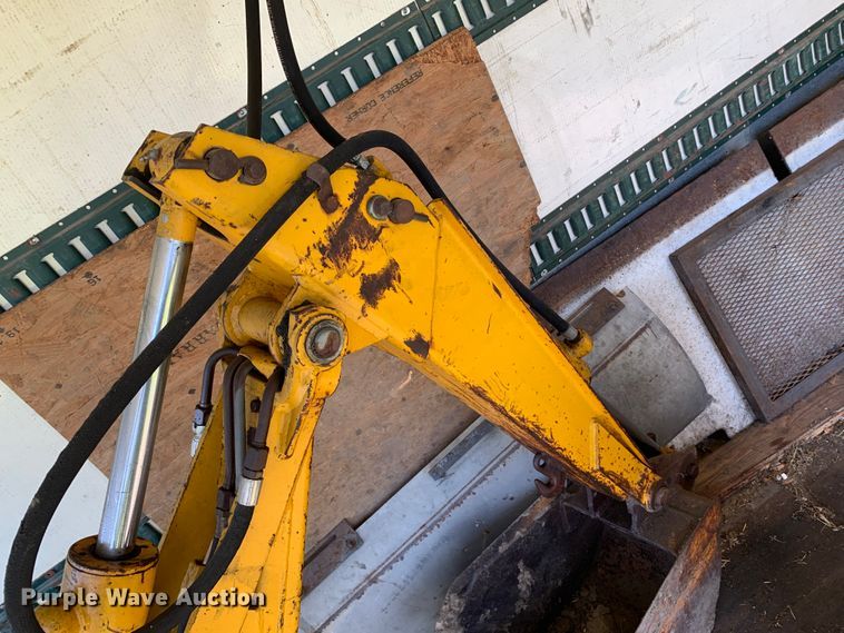 image for item GY9115 Skid steer excavator attachment