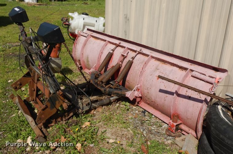 image for item GY9116 8'W snow plow