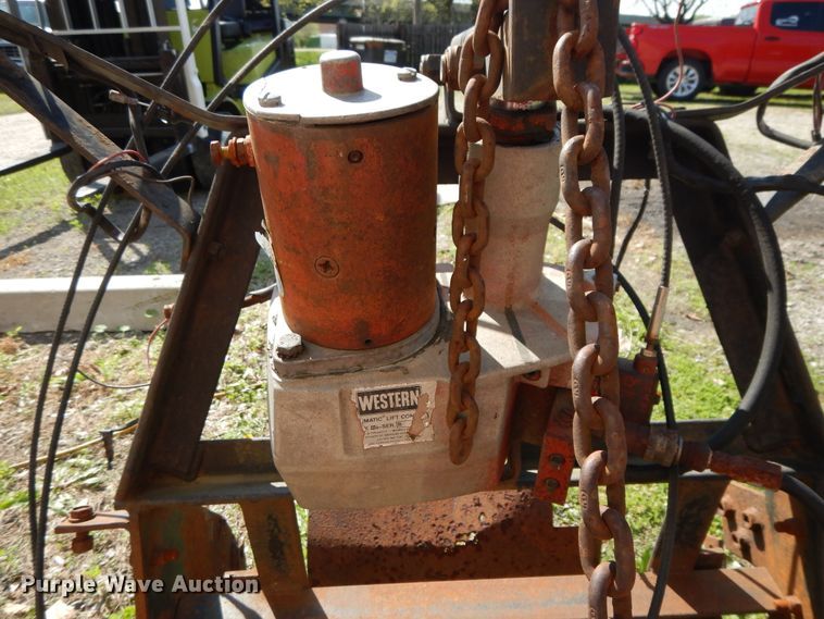 image for item GY9116 8'W snow plow