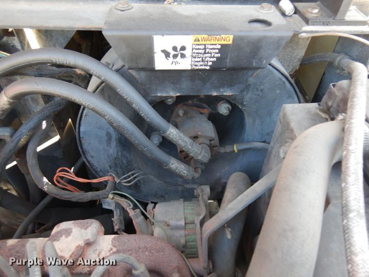 image for item GY9117 Tennant 528 sweeper