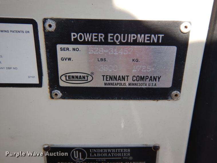 image for item GY9117 Tennant 528 sweeper