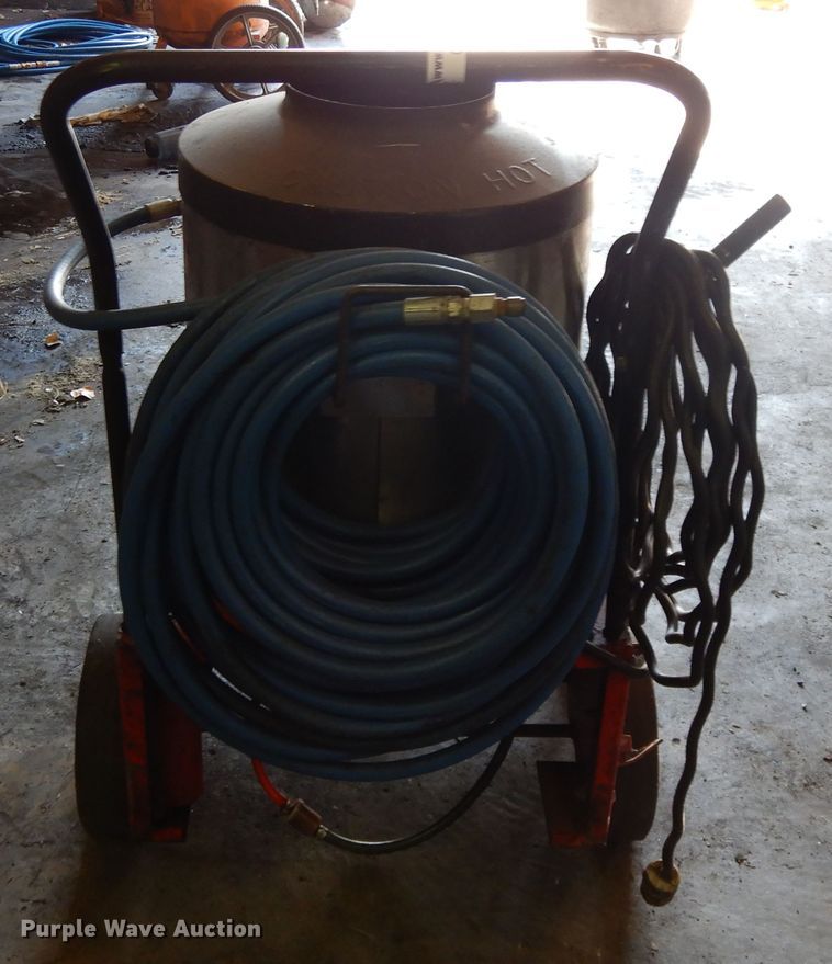 image for item GY9118 Hotsy hot pressure washer