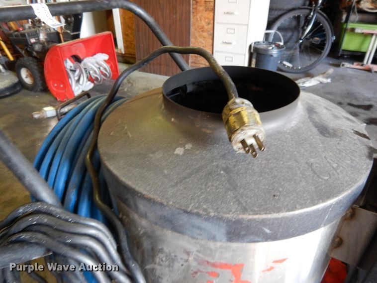 image for item GY9118 Hotsy hot pressure washer