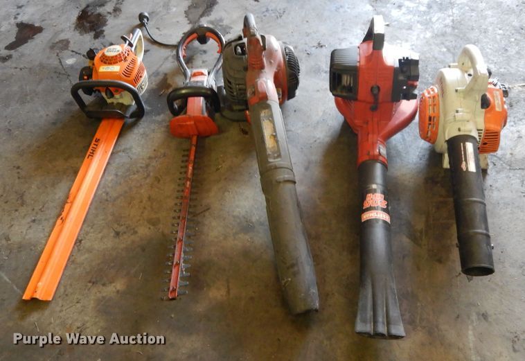 image for item GY9123 Lawn and garden equipment