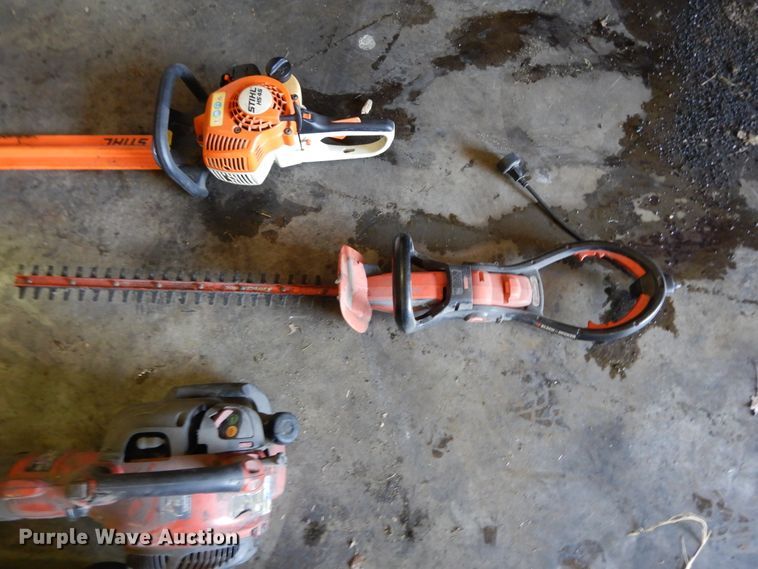 image for item GY9123 Lawn and garden equipment