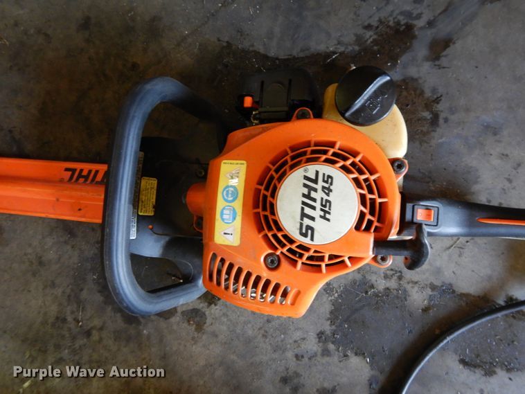 image for item GY9123 Lawn and garden equipment