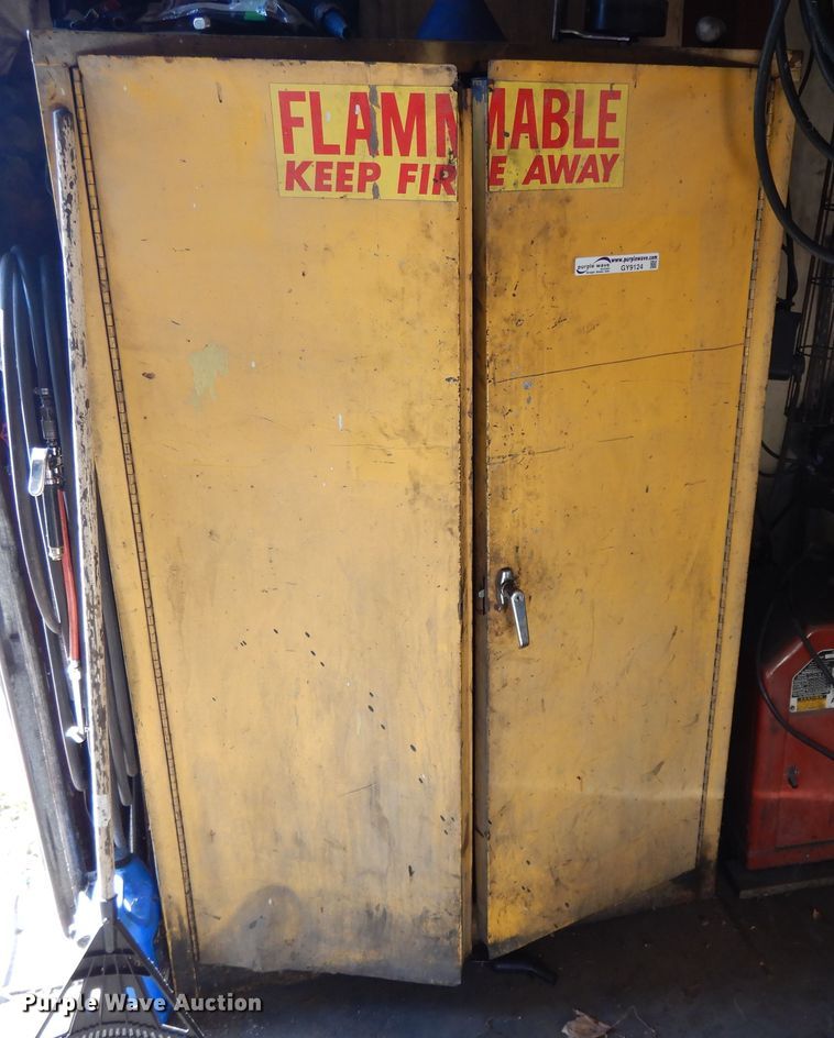 image for item GY9124 Flammable storage cabinet