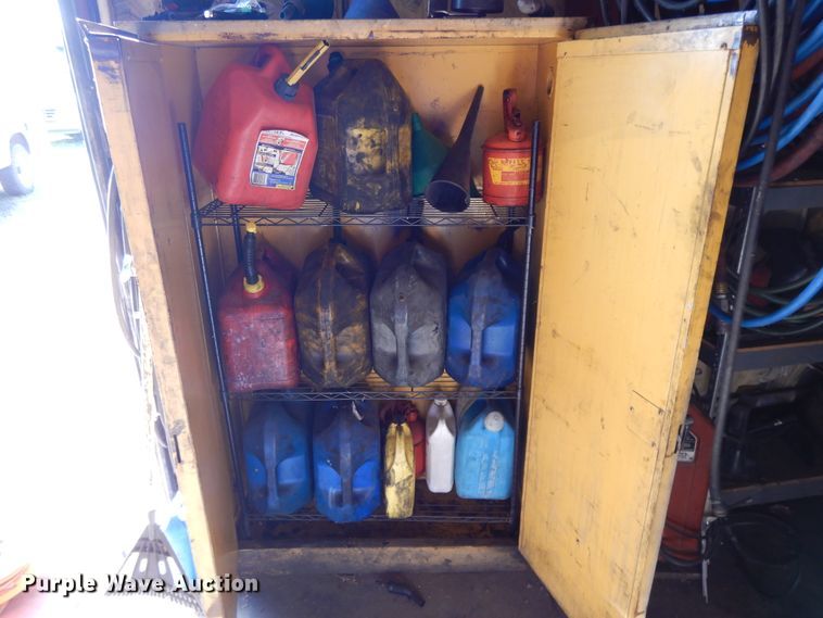 image for item GY9124 Flammable storage cabinet