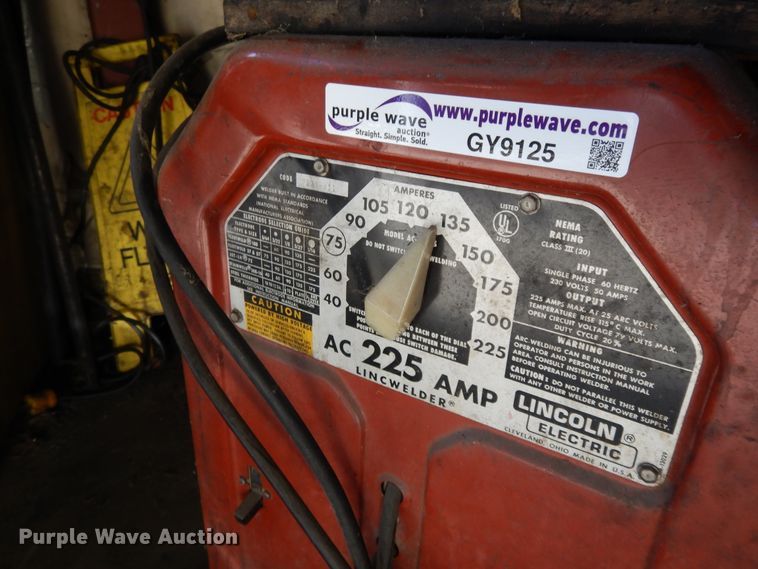 image for item GY9125 Lincoln Lincweld stick welder