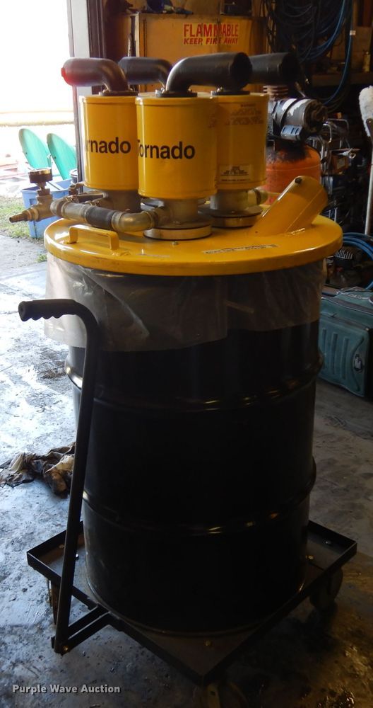 image for item GY9130 Tornado Quad Venturi wet/dry vacuum