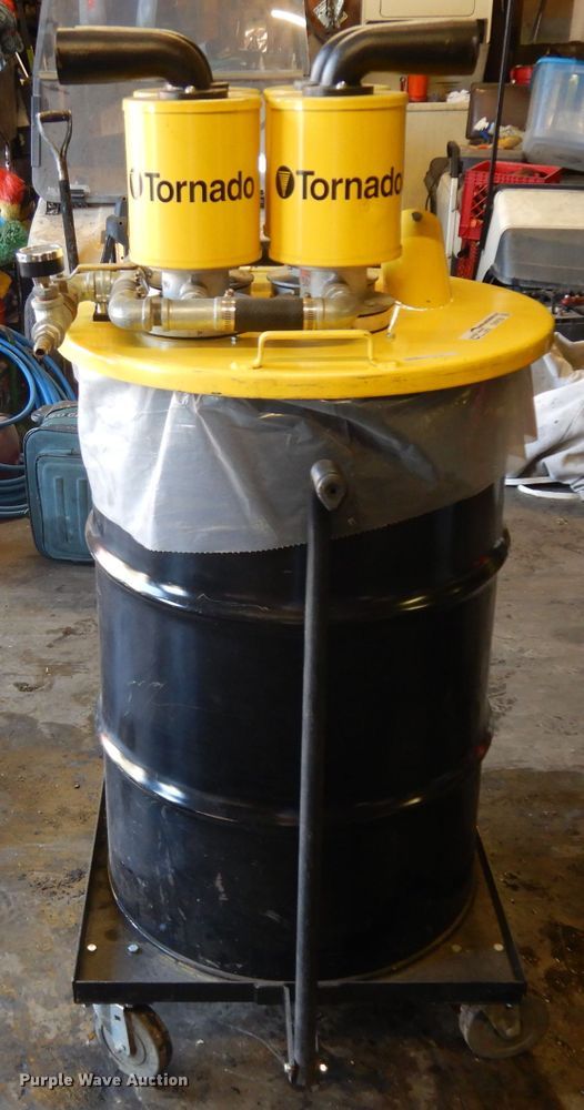 image for item GY9130 Tornado Quad Venturi wet/dry vacuum