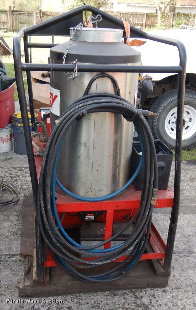 image for item GY9136 Hotsy hot pressure washer
