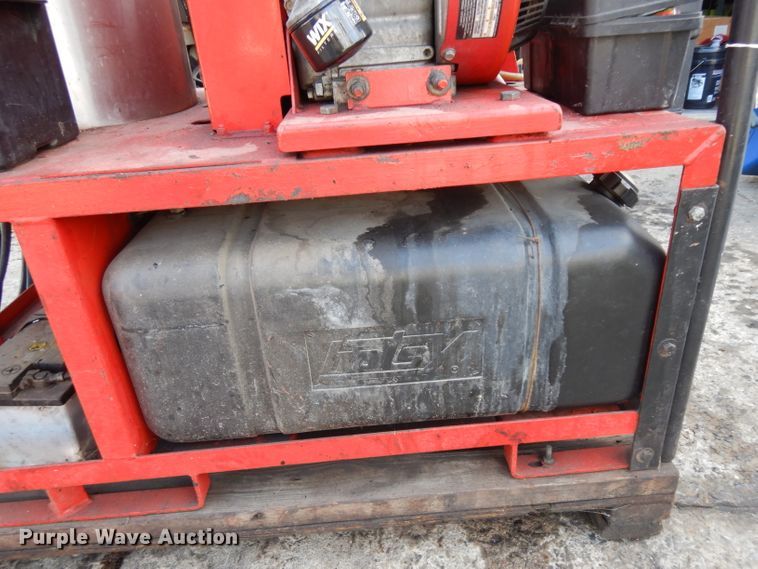 image for item GY9136 Hotsy hot pressure washer