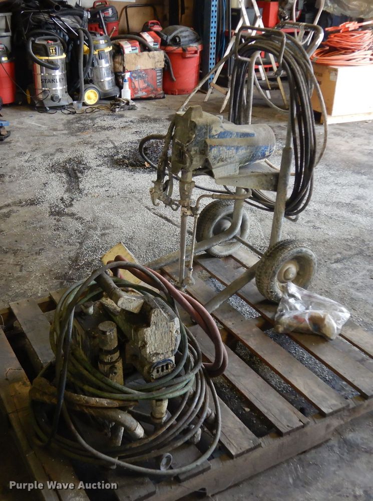 image for item GY9143 (2) airless paint pumps